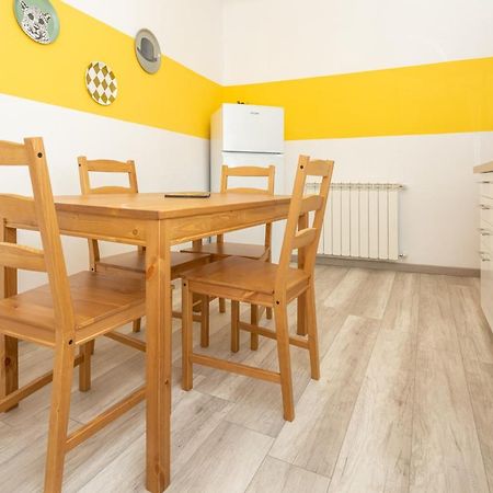 Appartamento Piombo Giallo - Affitti Brevi Italia Genua Exterior foto