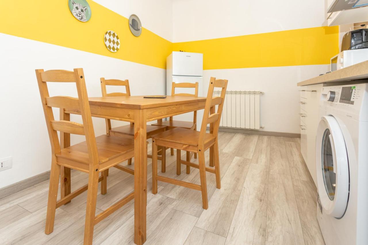 Appartamento Piombo Giallo - Affitti Brevi Italia Genua Exterior foto